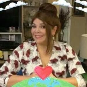 Meet your Posher, Ana